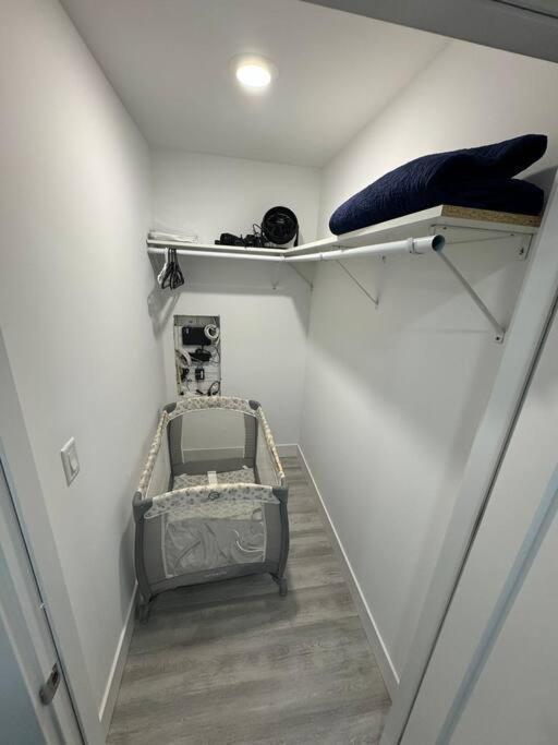 The Elegant Suite - 2Br With Great Amenities Paterson Esterno foto